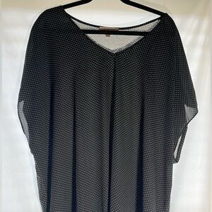 philosophy women's size 3X Blue V-Neck T-shirt with White Polka Dots